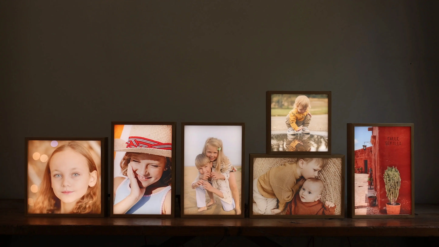 Illuminated Photo Frame